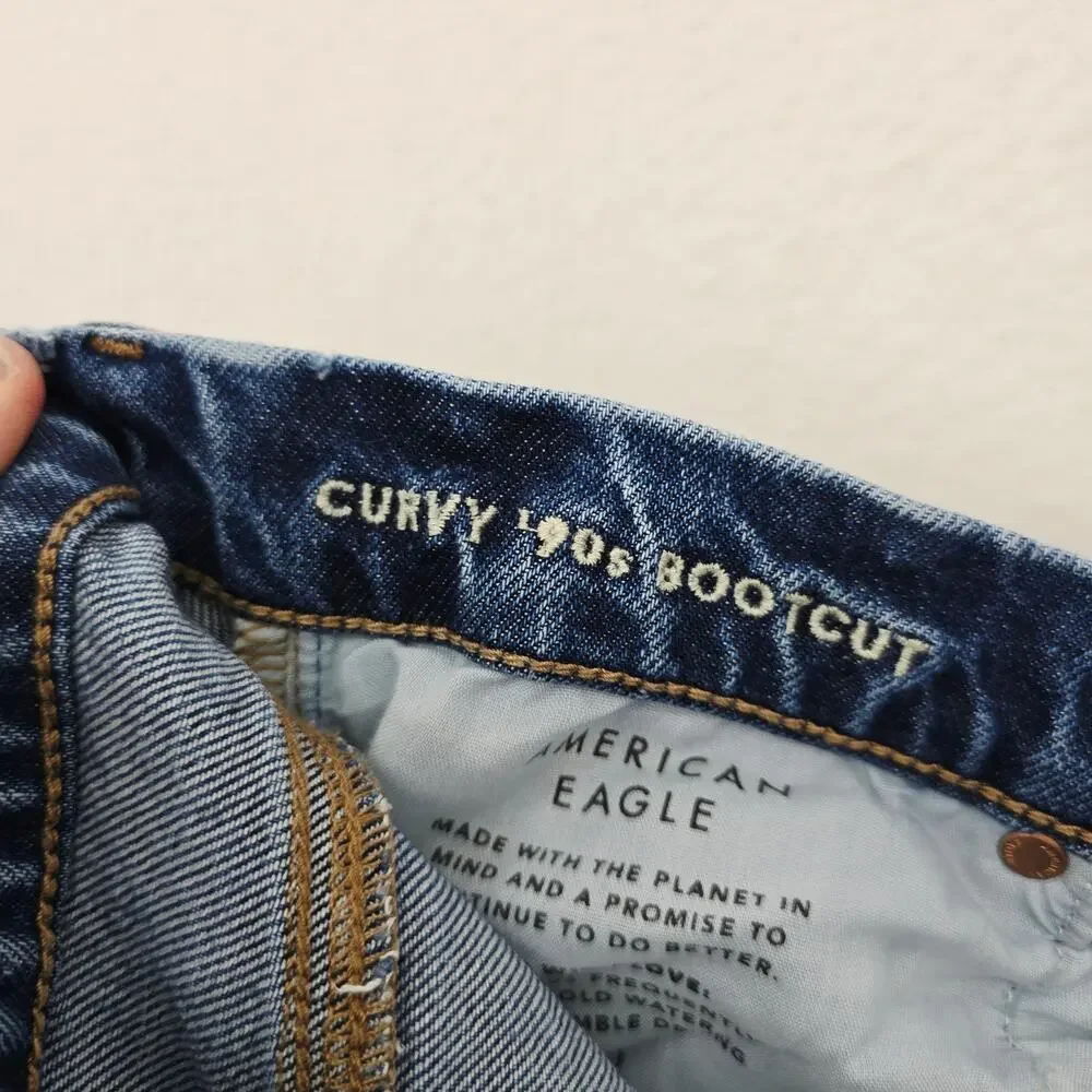 American Eagle Women's Curvy 90's Bootcut Jeans 8 Short - Picture 4 of 6
